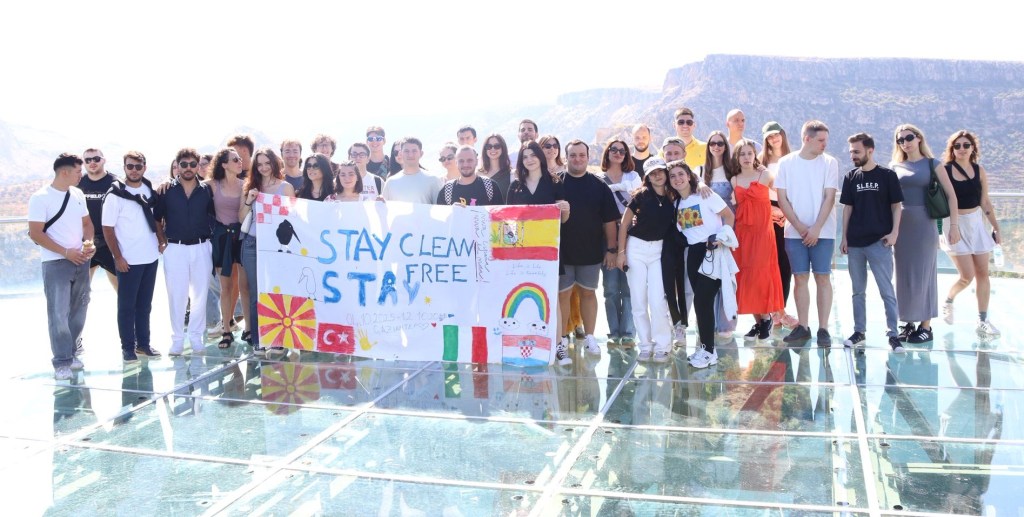 Stay Clean Stay Free – Turkey 🇹🇷